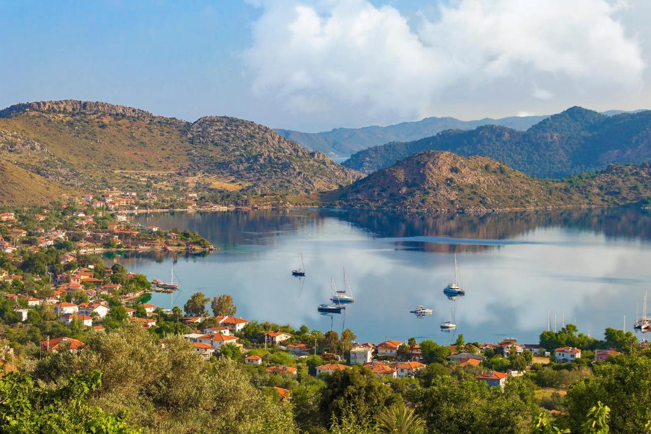 Swan Lake Hotel - Adult Only Selimiye  Bagian luar foto