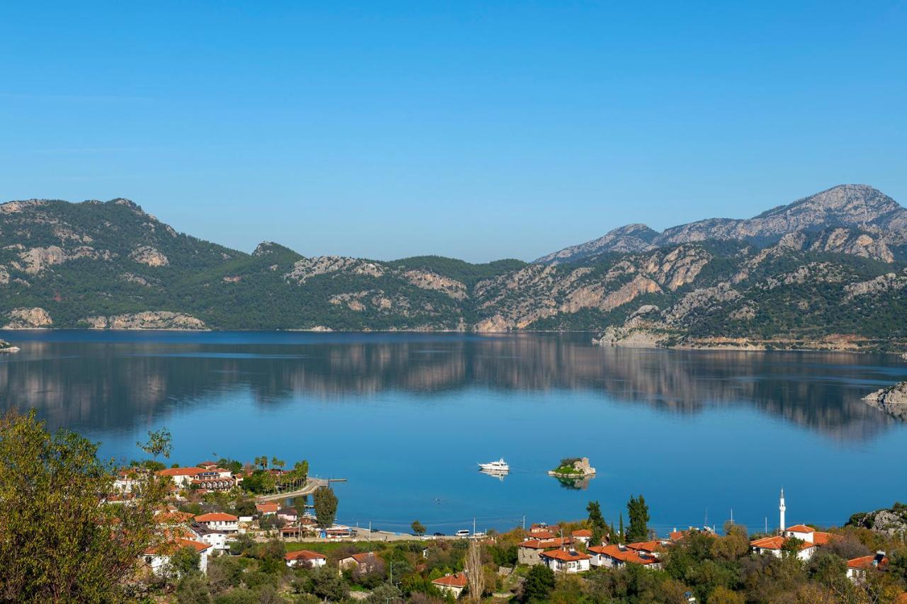 Swan Lake Hotel - Adult Only Selimiye  Bagian luar foto